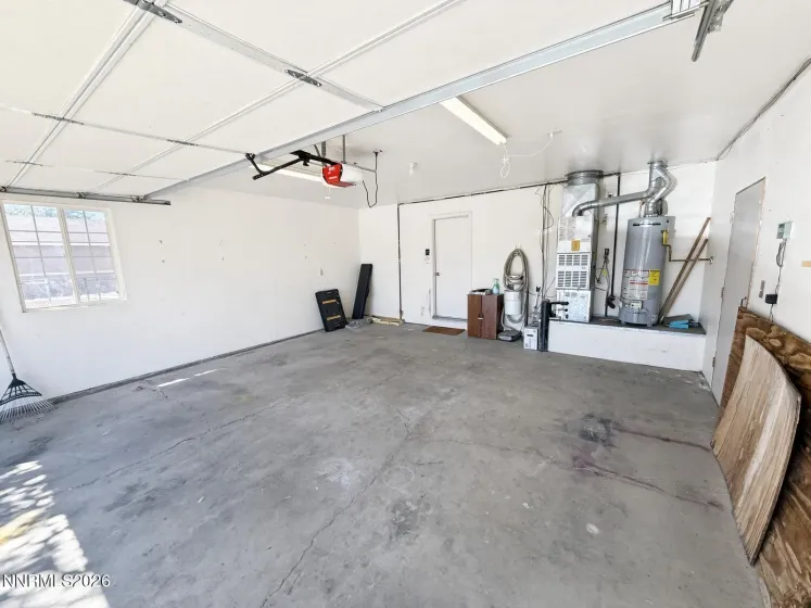 332 Dianna, Fallon, Nevada 89406, 3 Bedrooms Bedrooms, ,2 BathroomsBathrooms,Residential,Residential,Dianna,0,260012192