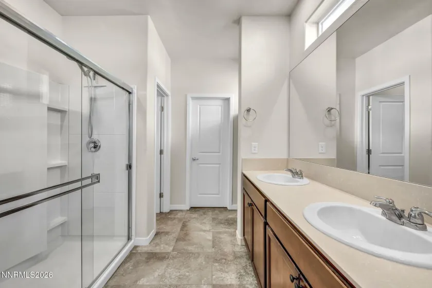 4921 Black Falcon, Sun Valley, Nevada 89433, 3 Bedrooms Bedrooms, ,3 BathroomsBathrooms,Residential,Residential,Black Falcon,0,260012195
