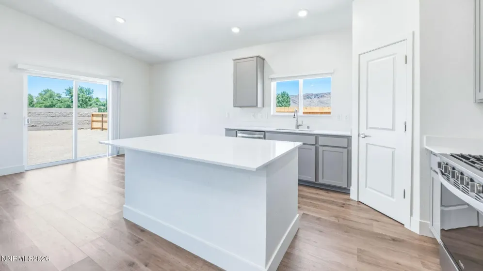 627 Fraser, Dayton, Nevada 89403, 4 Bedrooms Bedrooms, ,3 BathroomsBathrooms,Residential,Residential,Fraser,0,260012219