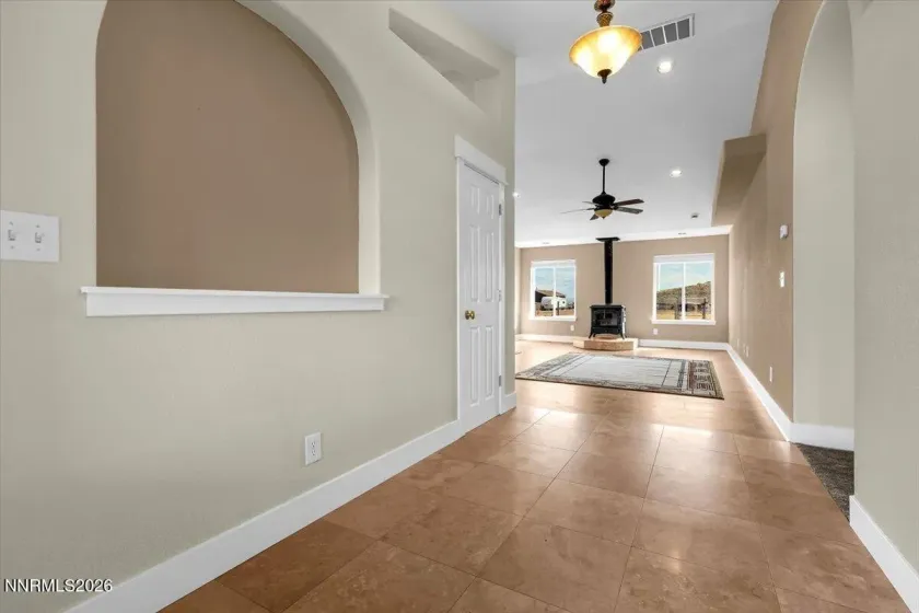 Entrance/Foyer