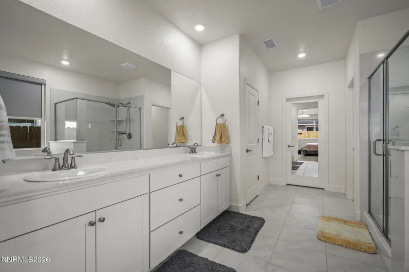 704 Daylily, Minden, Nevada 89423, 4 Bedrooms Bedrooms, ,3 BathroomsBathrooms,Residential,Residential,Daylily,0,260012226
