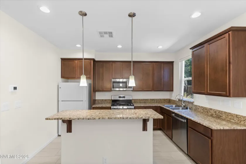 907 End, Carson City, Nevada 89701, 3 Bedrooms Bedrooms, ,3 BathroomsBathrooms,Residential,Residential,End,0,260012232