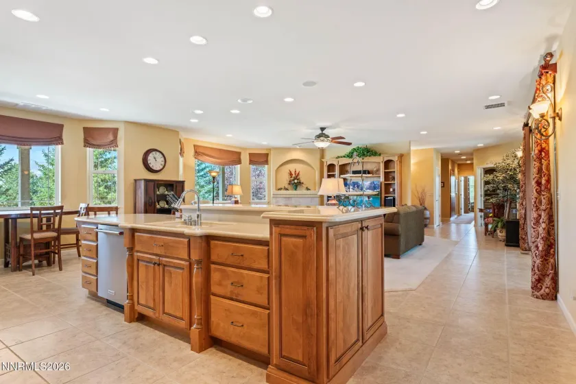 1411 Brentwood, Gardnerville, Nevada 89410, 3 Bedrooms Bedrooms, ,3 BathroomsBathrooms,Residential,Residential,Brentwood,0,260012234