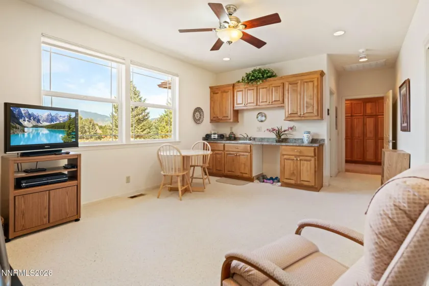 1411 Brentwood, Gardnerville, Nevada 89410, 3 Bedrooms Bedrooms, ,3 BathroomsBathrooms,Residential,Residential,Brentwood,0,260012234
