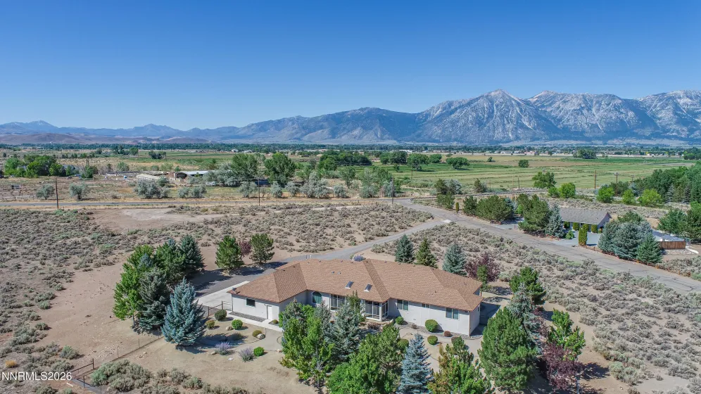1411 Brentwood, Gardnerville, Nevada 89410, 3 Bedrooms Bedrooms, ,3 BathroomsBathrooms,Residential,Residential,Brentwood,0,260012234