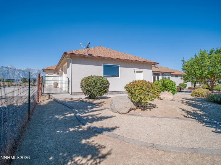 1411 Brentwood, Gardnerville, Nevada 89410, 3 Bedrooms Bedrooms, ,3 BathroomsBathrooms,Residential,Residential,Brentwood,0,260012234