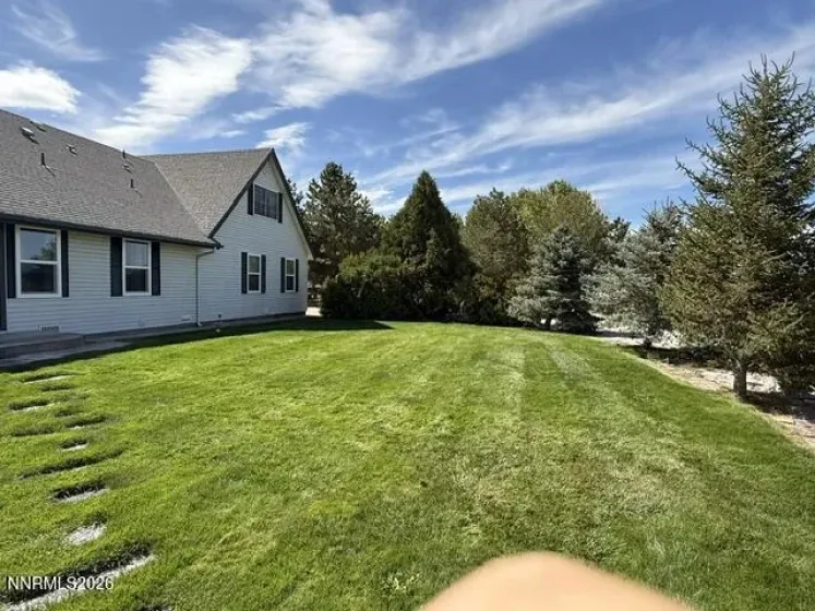 1220 Strasdin, Fallon, Nevada 89406, 4 Bedrooms Bedrooms, ,3 BathroomsBathrooms,Residential,Residential,Strasdin,0,260012236