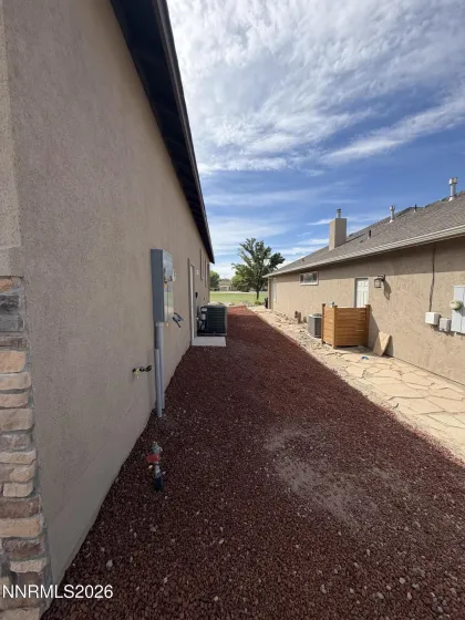 584 Wedge, Fernley, Nevada 89408, 3 Bedrooms Bedrooms, ,2 BathroomsBathrooms,Residential,Residential,Wedge,0,260012241