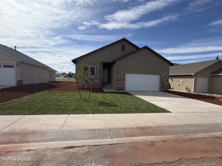 584 Wedge, Fernley, Nevada 89408, 3 Bedrooms Bedrooms, ,2 BathroomsBathrooms,Residential,Residential,Wedge,0,260012241