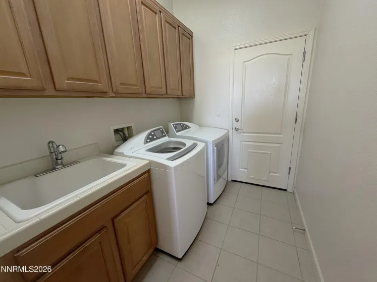 855 Sienna Park, Reno, Nevada 89512, 5 Bedrooms Bedrooms, ,3 BathroomsBathrooms,Residential,Residential,Sienna Park,0,260012242