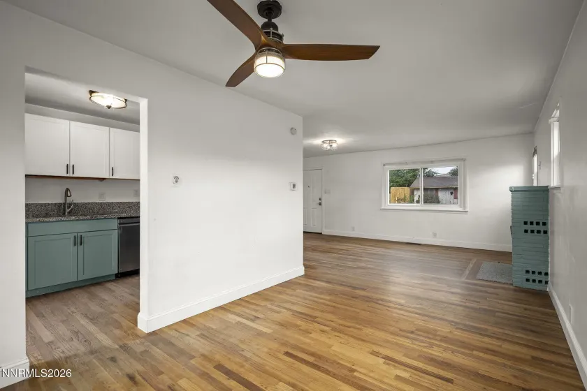1520 Oliver, Reno, Nevada 89512, 2 Bedrooms Bedrooms, ,1 BathroomBathrooms,Residential,Residential,Oliver,0,260011440