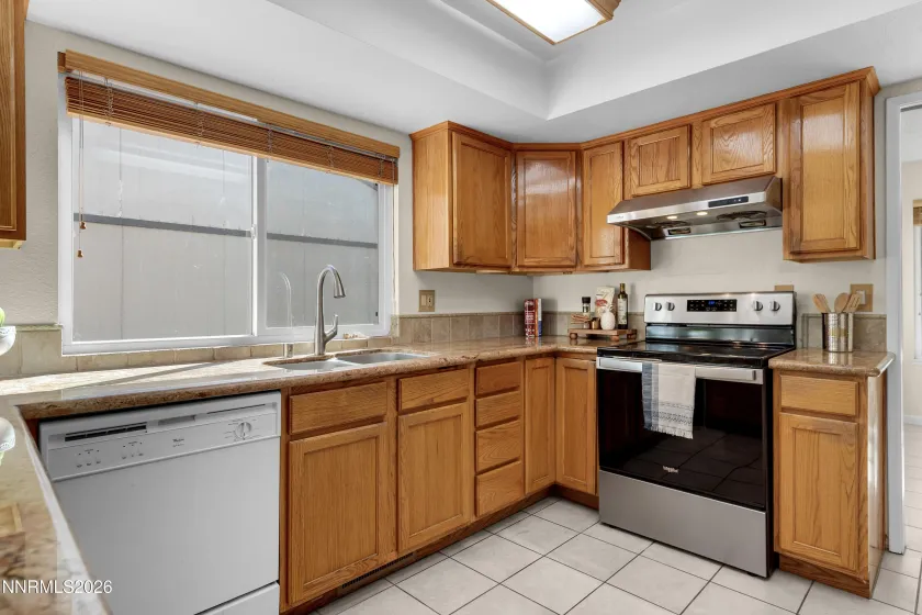 6409 Meadow Country, Reno, Nevada 89519, 3 Bedrooms Bedrooms, ,3 BathroomsBathrooms,Residential,Residential,Meadow Country,0,260012243