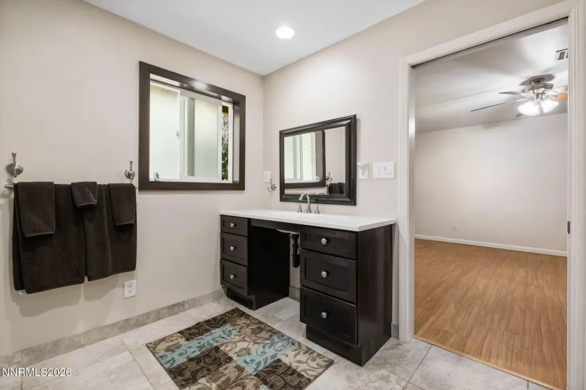 3015 Idlewild, Reno, Nevada 89509, 3 Bedrooms Bedrooms, ,2 BathroomsBathrooms,Residential,Residential,Idlewild,0,260012245