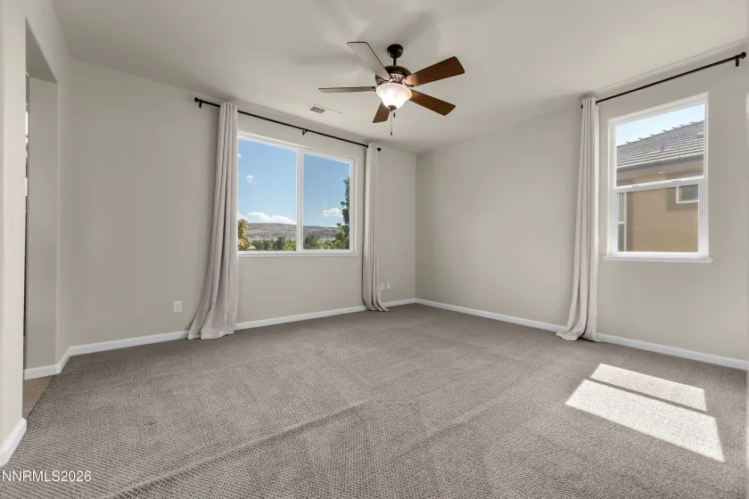 7028 Shady Gate, Sparks, Nevada 89436, 3 Bedrooms Bedrooms, ,3 BathroomsBathrooms,Residential,Residential,Shady Gate,0,260012248