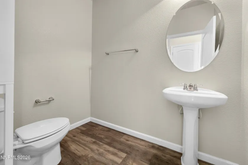 7028 Shady Gate, Sparks, Nevada 89436, 3 Bedrooms Bedrooms, ,3 BathroomsBathrooms,Residential,Residential,Shady Gate,0,260012248