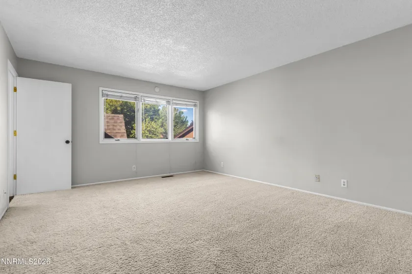 1974 Villa, Reno, Nevada 89509, 2 Bedrooms Bedrooms, ,3 BathroomsBathrooms,Residential,Residential,Villa,0,260012254