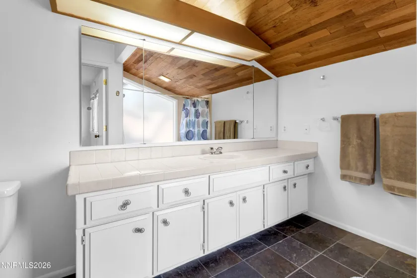 1974 Villa, Reno, Nevada 89509, 2 Bedrooms Bedrooms, ,3 BathroomsBathrooms,Residential,Residential,Villa,0,260012254