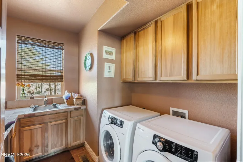 100 Antelope Valley, Reno, Nevada 89506, 3 Bedrooms Bedrooms, ,3 BathroomsBathrooms,Residential,Residential,Antelope Valley,0,260012264
