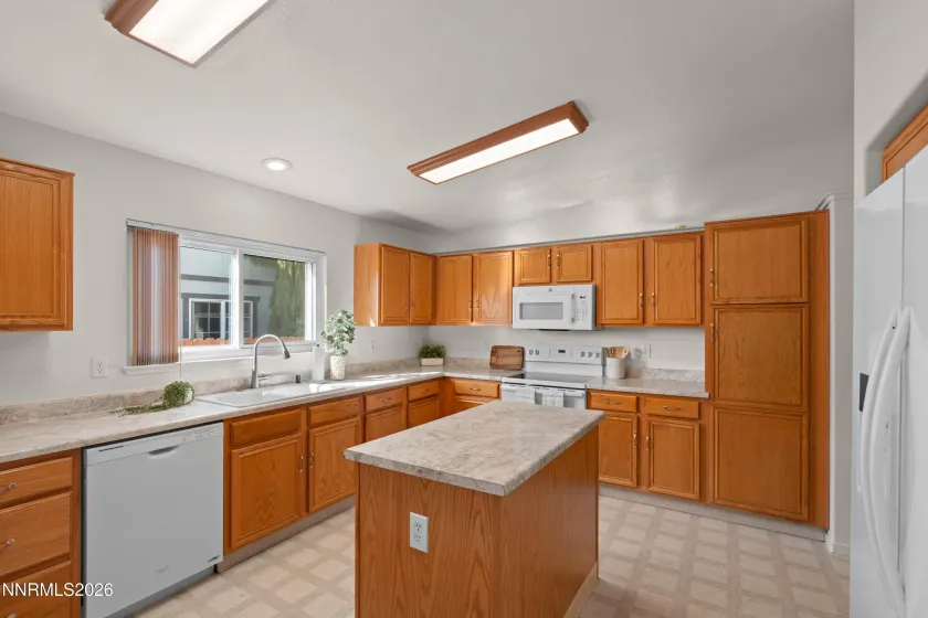 6904 Brahms, Sun Valley, Nevada 89433, 3 Bedrooms Bedrooms, ,2 BathroomsBathrooms,Residential,Residential,Brahms,0,260012266
