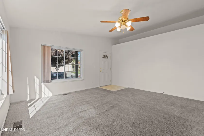 6904 Brahms, Sun Valley, Nevada 89433, 3 Bedrooms Bedrooms, ,2 BathroomsBathrooms,Residential,Residential,Brahms,0,260012266
