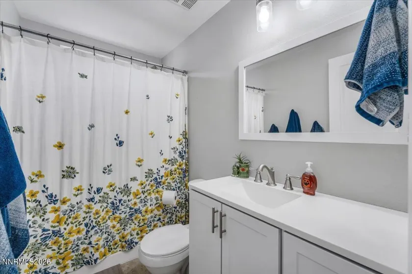 1466 Grey Bluffs, Fernley, Nevada 89408, 3 Bedrooms Bedrooms, ,2 BathroomsBathrooms,Residential,Residential,Grey Bluffs,0,260012268