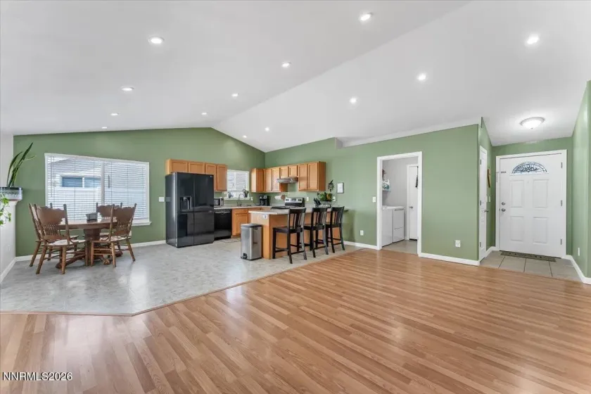1466 Grey Bluffs, Fernley, Nevada 89408, 3 Bedrooms Bedrooms, ,2 BathroomsBathrooms,Residential,Residential,Grey Bluffs,0,260012268