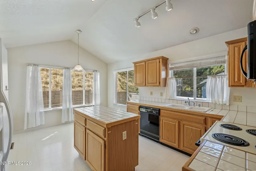 3349 Spring Creek, Reno, Nevada 89509, 3 Bedrooms Bedrooms, ,2 BathroomsBathrooms,Residential,Residential,Spring Creek,0,260012269