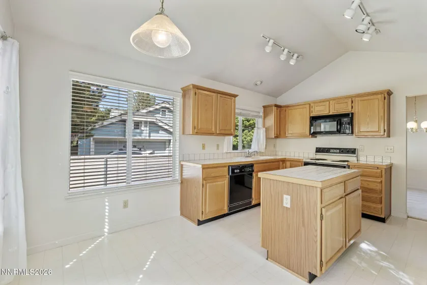 3349 Spring Creek, Reno, Nevada 89509, 3 Bedrooms Bedrooms, ,2 BathroomsBathrooms,Residential,Residential,Spring Creek,0,260012269