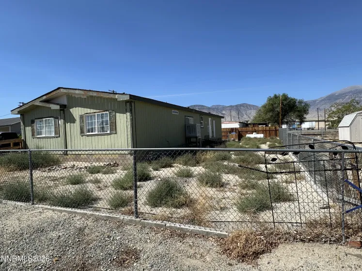 565 I, Hawthorne, Nevada 89415, 3 Bedrooms Bedrooms, ,3 BathroomsBathrooms,Residential,Residential,I,0,260012272