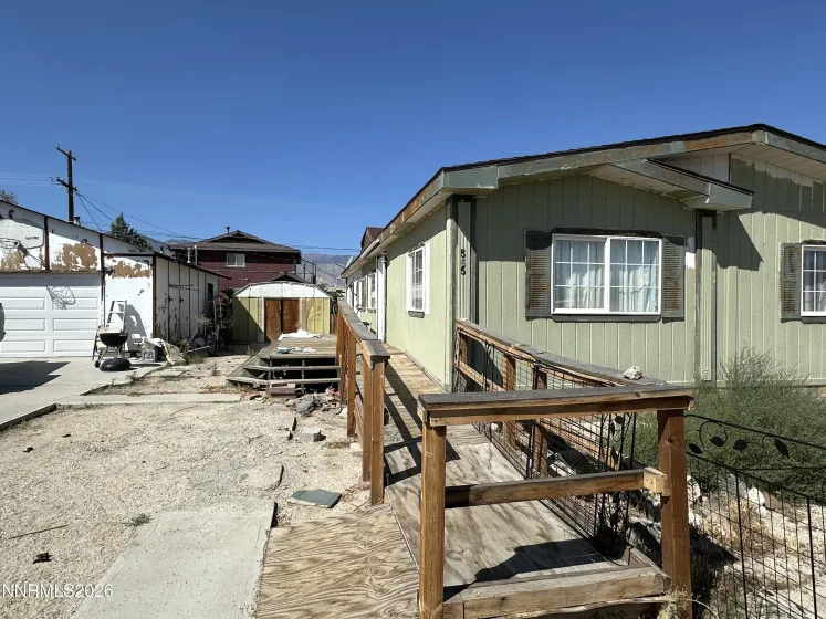565 I, Hawthorne, Nevada 89415, 3 Bedrooms Bedrooms, ,3 BathroomsBathrooms,Residential,Residential,I,0,260012272