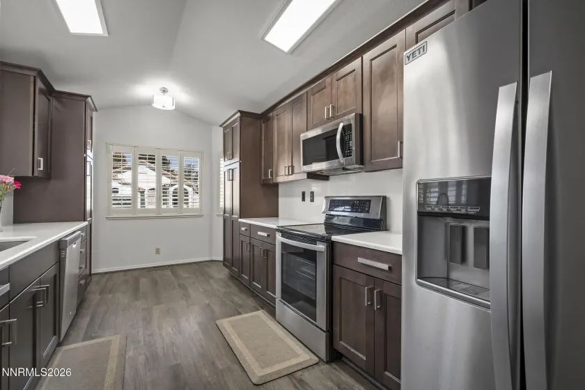 6784 Drexel, Sparks, Nevada 89436, 3 Bedrooms Bedrooms, ,2 BathroomsBathrooms,Residential,Residential,Drexel,0,260012253