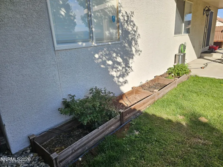 6784 Drexel, Sparks, Nevada 89436, 3 Bedrooms Bedrooms, ,2 BathroomsBathrooms,Residential,Residential,Drexel,0,260012253