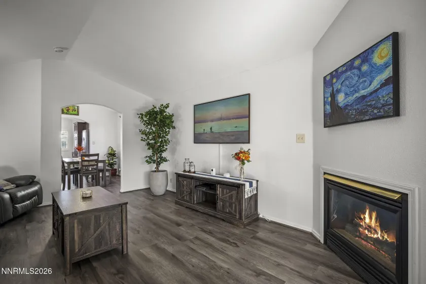 6784 Drexel, Sparks, Nevada 89436, 3 Bedrooms Bedrooms, ,2 BathroomsBathrooms,Residential,Residential,Drexel,0,260012253