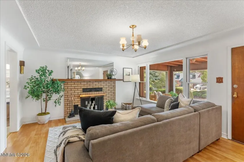 828 Washington, Reno, Nevada 89503, 3 Bedrooms Bedrooms, ,2 BathroomsBathrooms,Residential,Residential,Washington,0,260012288