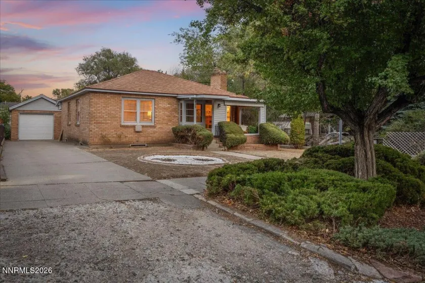 828 Washington, Reno, Nevada 89503, 3 Bedrooms Bedrooms, ,2 BathroomsBathrooms,Residential,Residential,Washington,0,260012288