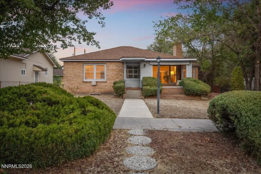 828 Washington, Reno, Nevada 89503, 3 Bedrooms Bedrooms, ,2 BathroomsBathrooms,Residential,Residential,Washington,0,260012288