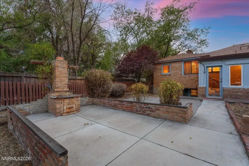 828 Washington, Reno, Nevada 89503, 3 Bedrooms Bedrooms, ,2 BathroomsBathrooms,Residential,Residential,Washington,0,260012288