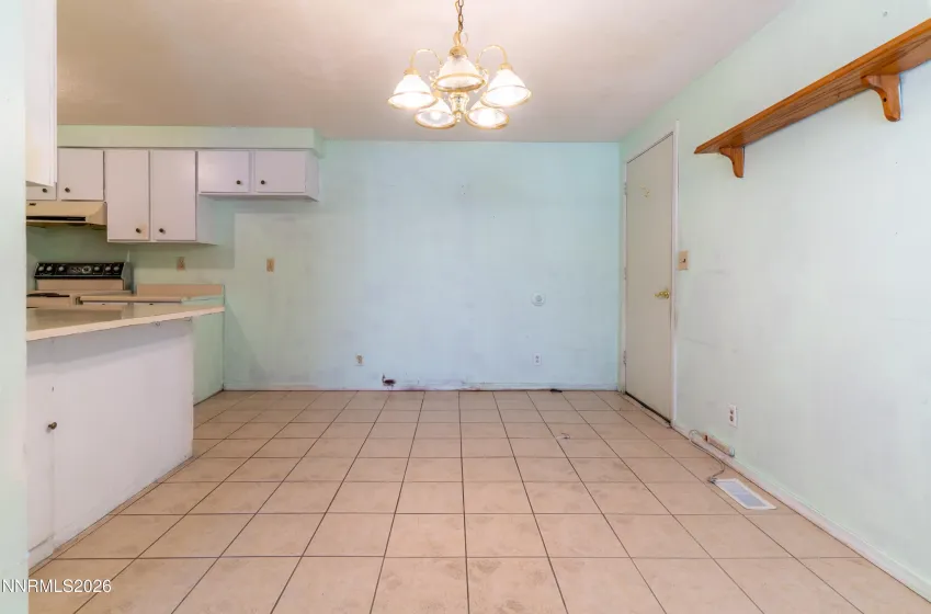 6815 Lotus, Reno, Nevada 89506, 3 Bedrooms Bedrooms, ,2 BathroomsBathrooms,Residential,Residential,Lotus,0,260012291