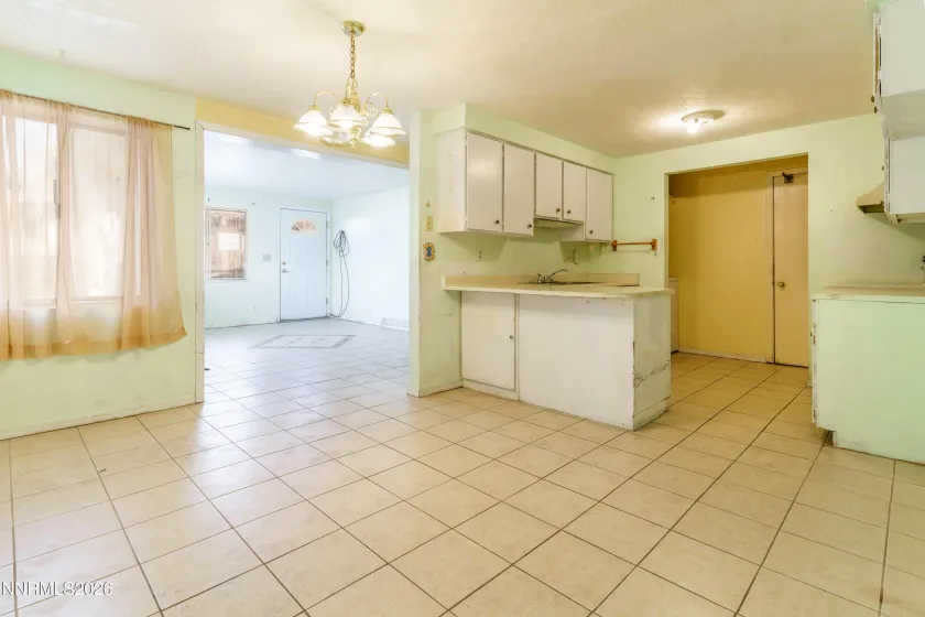 6815 Lotus, Reno, Nevada 89506, 3 Bedrooms Bedrooms, ,2 BathroomsBathrooms,Residential,Residential,Lotus,0,260012291