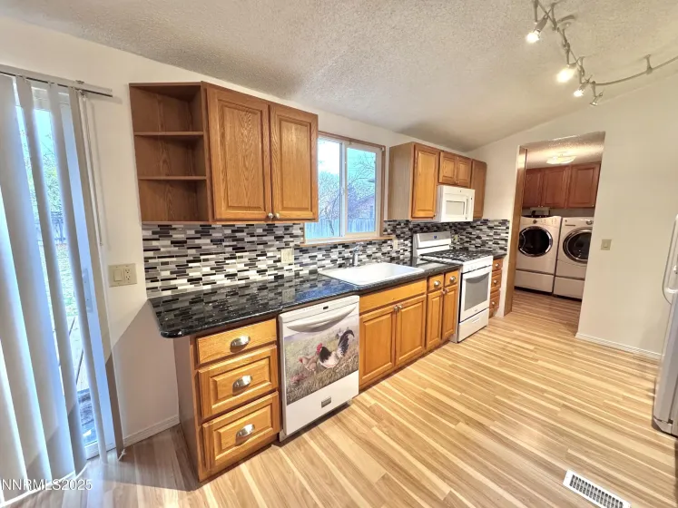 6240 Bonanza, Winnemucca, Nevada 89445, 3 Bedrooms Bedrooms, ,2 BathroomsBathrooms,Residential,Residential,Bonanza,0,250058319