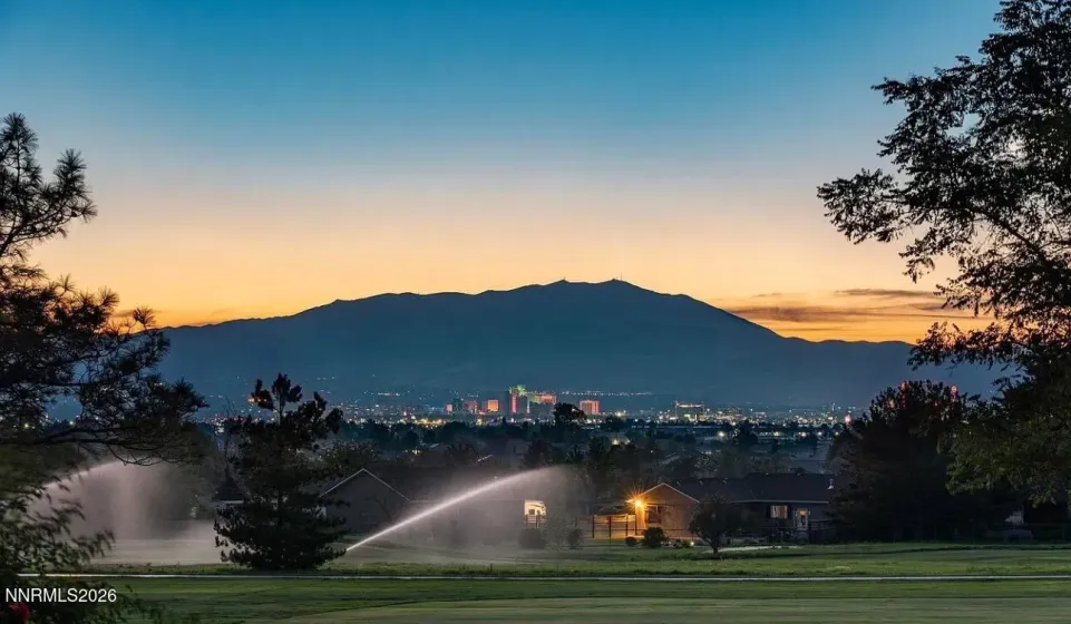 5215 Cypress Point, Reno, Nevada 89502, 4 Bedrooms Bedrooms, ,3 BathroomsBathrooms,Residential,Residential,Cypress Point,0,260012294