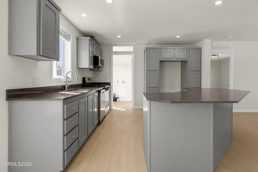 17840 Blackbird, Reno, Nevada 89508, 3 Bedrooms Bedrooms, ,2 BathroomsBathrooms,Residential,Residential,Blackbird,0,260012295