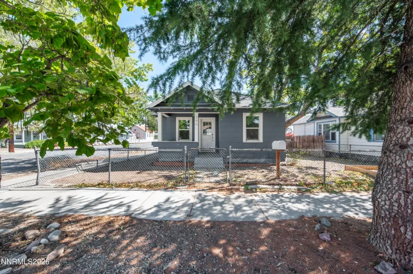 346 9th, Sparks, Nevada 89431, 2 Bedrooms Bedrooms, ,1 BathroomBathrooms,Residential,Residential,9th,0,260012296