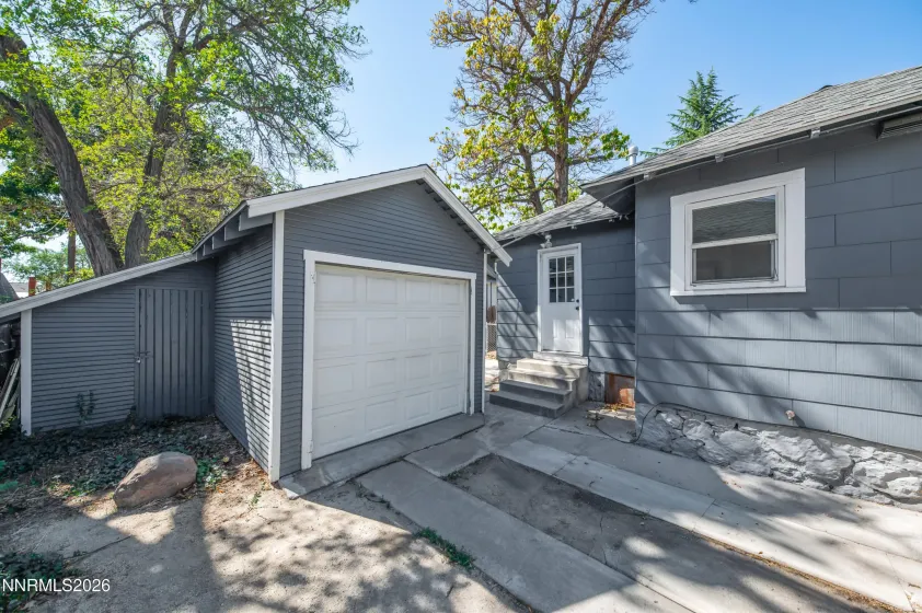 346 9th, Sparks, Nevada 89431, 2 Bedrooms Bedrooms, ,1 BathroomBathrooms,Residential,Residential,9th,0,260012296