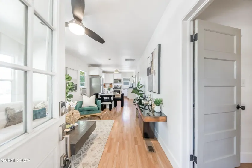 346 9th, Sparks, Nevada 89431, 2 Bedrooms Bedrooms, ,1 BathroomBathrooms,Residential,Residential,9th,0,260012296