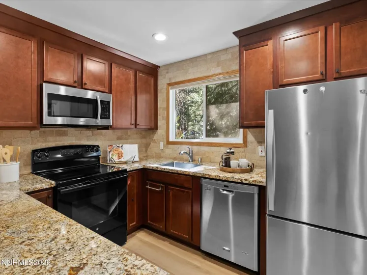 321 Ski, Incline Village, Nevada 89451, 3 Bedrooms Bedrooms, ,3 BathroomsBathrooms,Residential,Residential,Ski,0,260012298