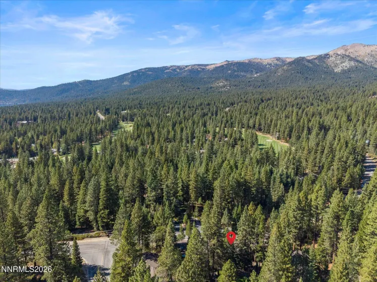 321 Ski, Incline Village, Nevada 89451, 3 Bedrooms Bedrooms, ,3 BathroomsBathrooms,Residential,Residential,Ski,0,260012298