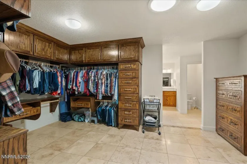 291 Surrey, Reno, Nevada 89521, 3 Bedrooms Bedrooms, ,3 BathroomsBathrooms,Residential,Residential,Surrey,0,260012299