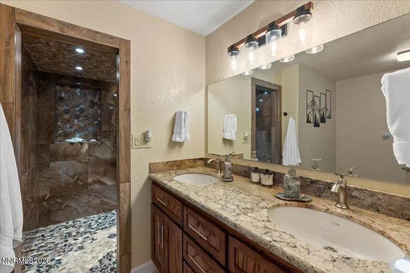 291 Surrey, Reno, Nevada 89521, 3 Bedrooms Bedrooms, ,3 BathroomsBathrooms,Residential,Residential,Surrey,0,260012299