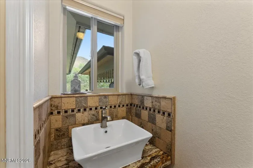 291 Surrey, Reno, Nevada 89521, 3 Bedrooms Bedrooms, ,3 BathroomsBathrooms,Residential,Residential,Surrey,0,260012299